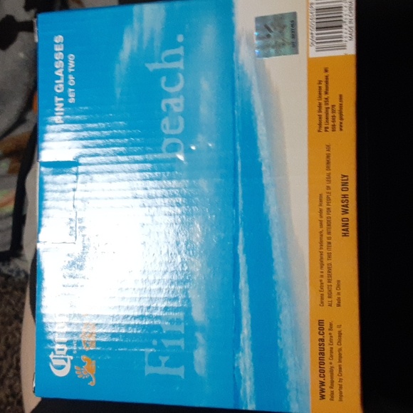 Set of 2 Corona Extra Pint Glasses - Picture 2 of 2